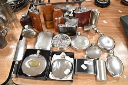 A good selection of hip flasks including vintage and modern several from the LA collection