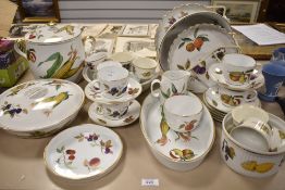 A selection of modern Royal Worcester Evesham pattern dinner and table wares