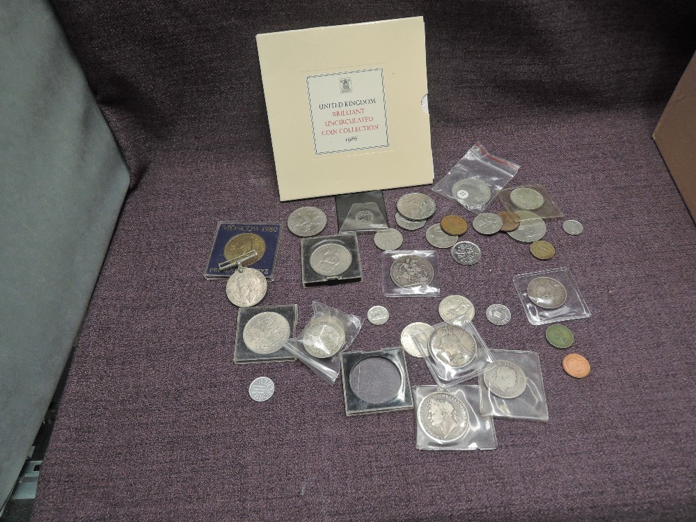 A collection of mainly GB Coins including modern Crowns and Silver seen includes 1818 & 1819