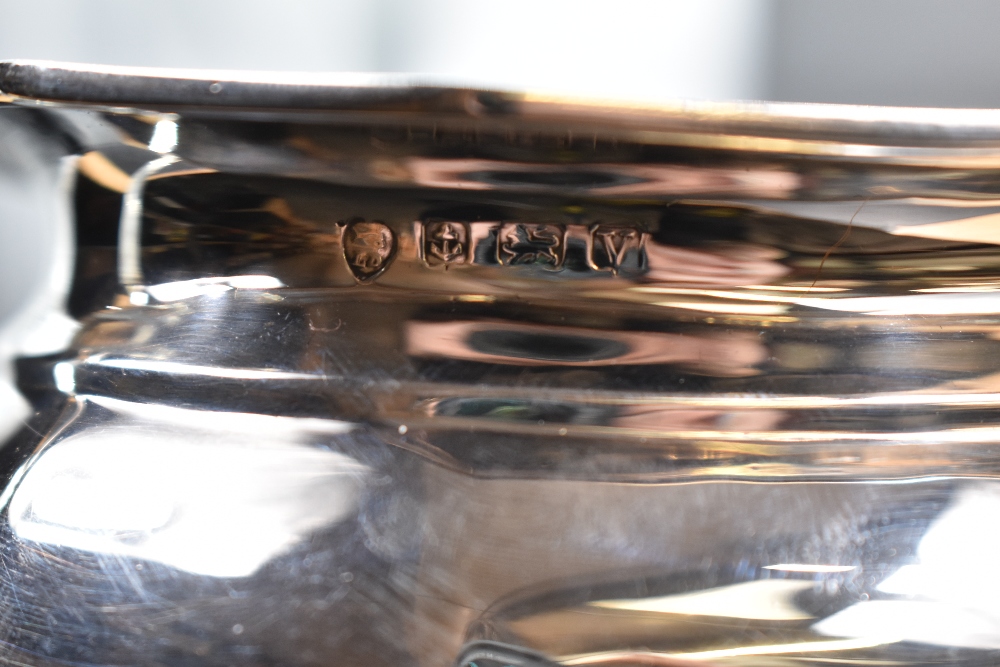 A matching silver cream jug and sugar bowl of oval form with architectural handles and bun feet, - Image 5 of 5