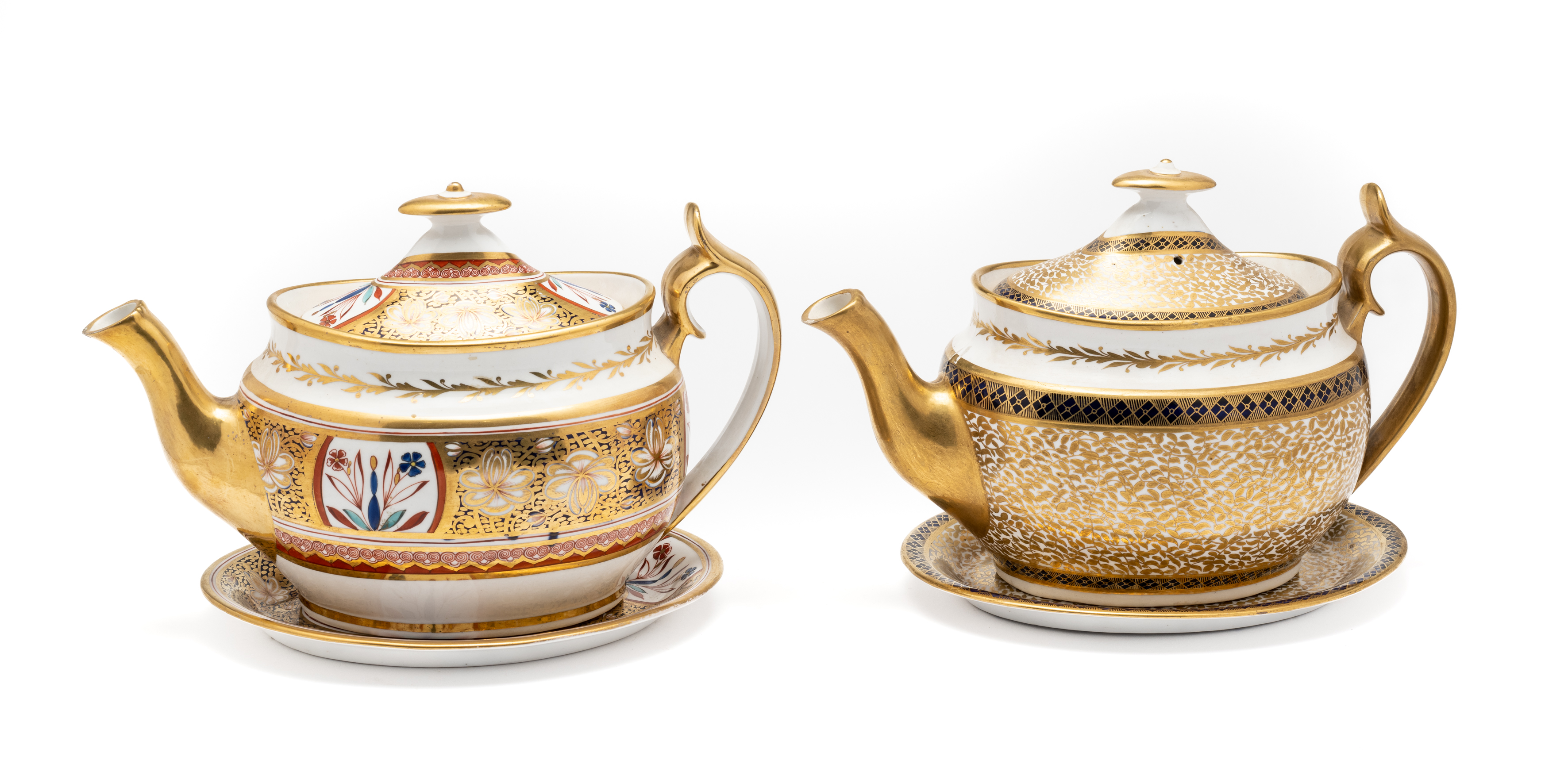 TWO SPODE TEAPOTS AND COVERS WITH STANDS, CIRCA 1810