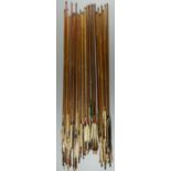 TWENTY-EIGHT JAPANESE TARGET ARROWS, EDO PERIOD, 19TH AND 20TH CENTURIES