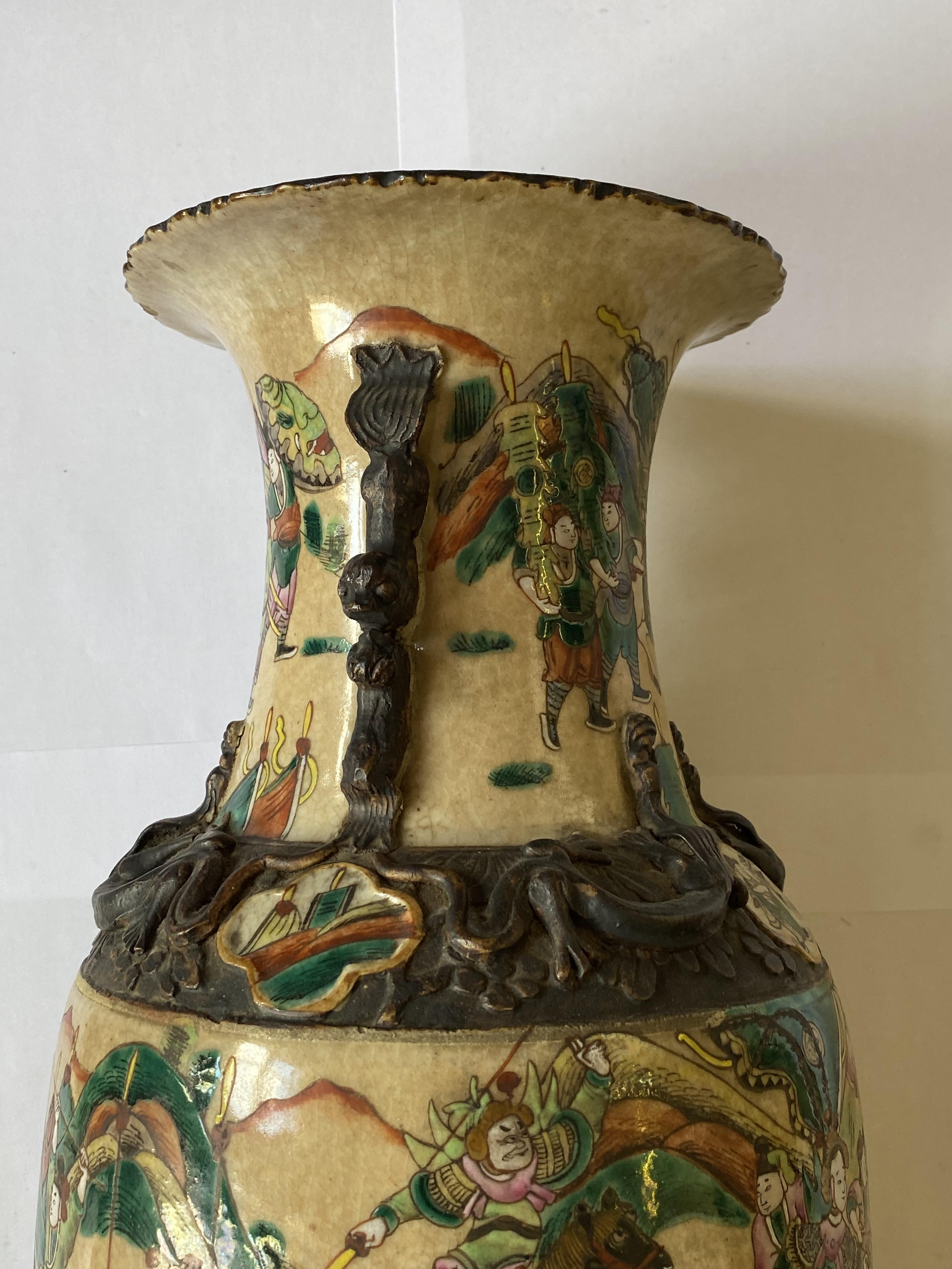 A PAIR OF CHINESE LARGE CRACKLEWARE VASES - Image 11 of 13