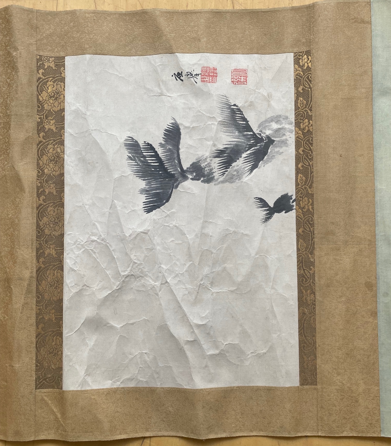 □ FOUR JAPANESE SCROLL PAINTINGS - Image 2 of 19