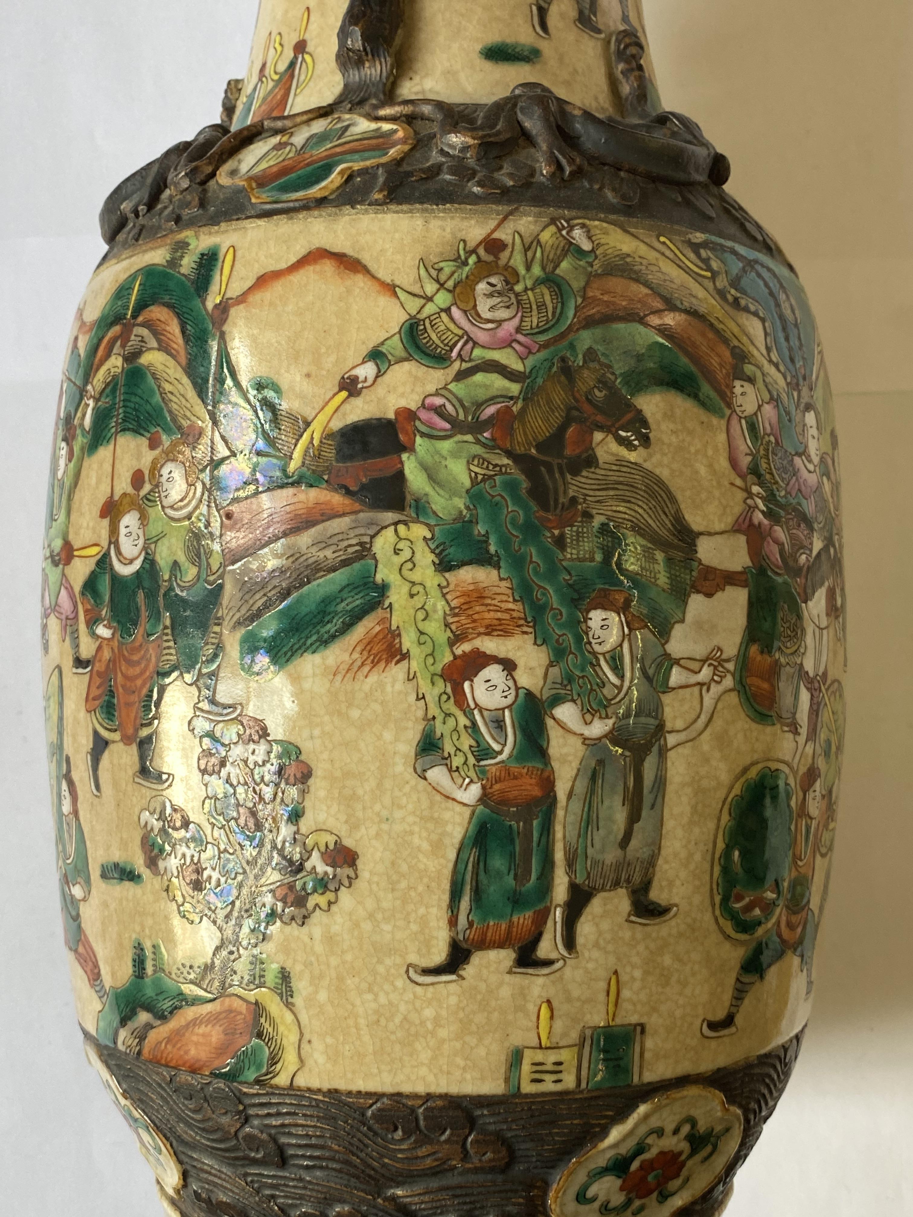 A PAIR OF CHINESE LARGE CRACKLEWARE VASES - Image 10 of 13