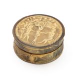 ‡ A PRESSED HORN SMALL BOX AND COVER