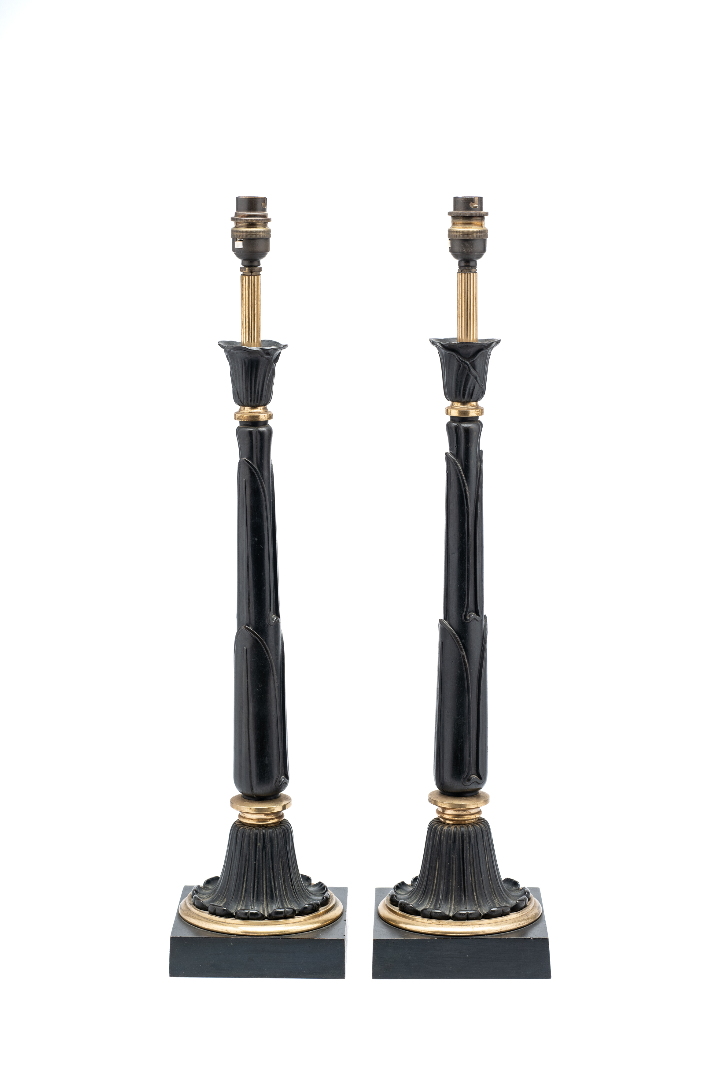 A PAIR OF PARCEL-GILT AND PATINATED BRONZE LARGE TABLE LAMPS