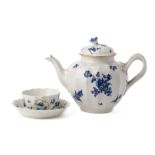 ‡ A WORCESTER TEAPOT AND COVER