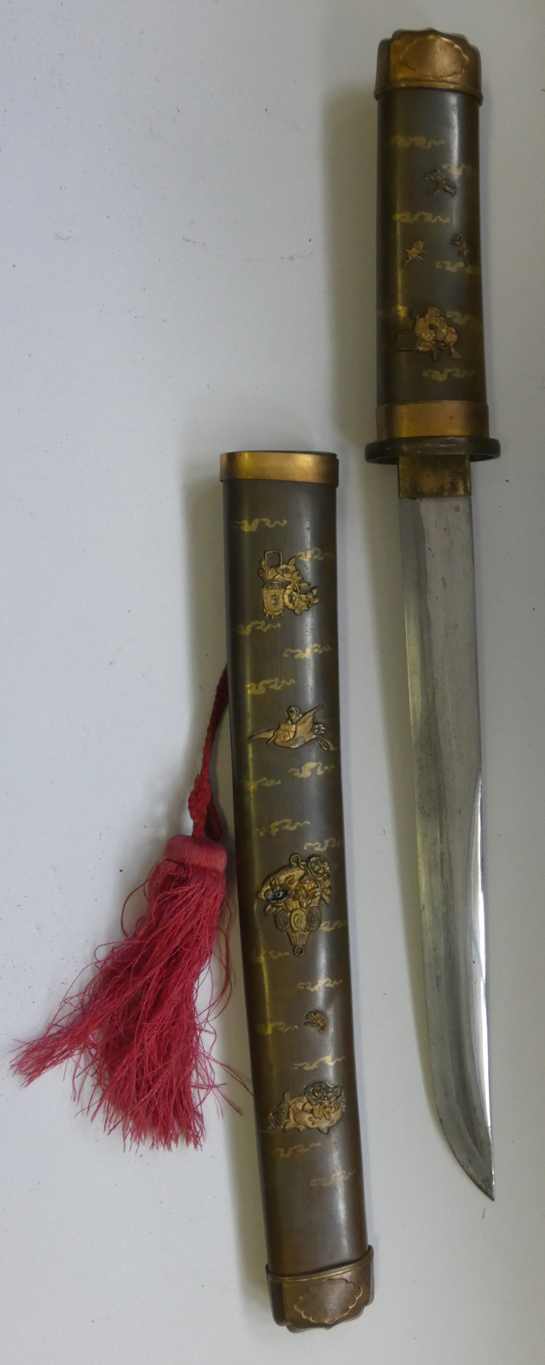 A JAPANESE TANTÔ (DAGGER)