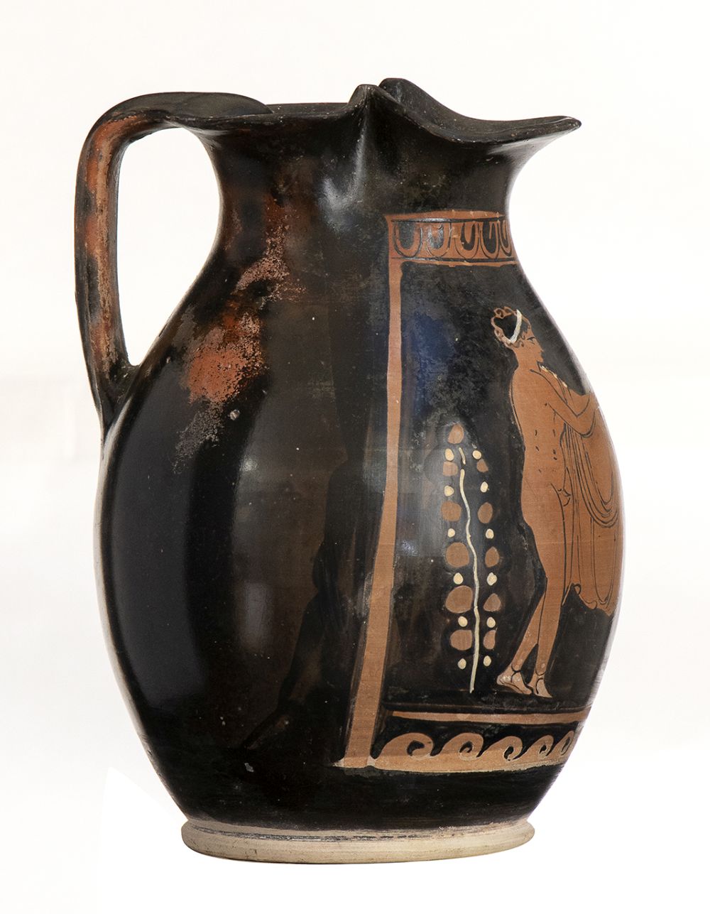 APULIAN RED-FIGURE OINOCHOE - Image 2 of 5