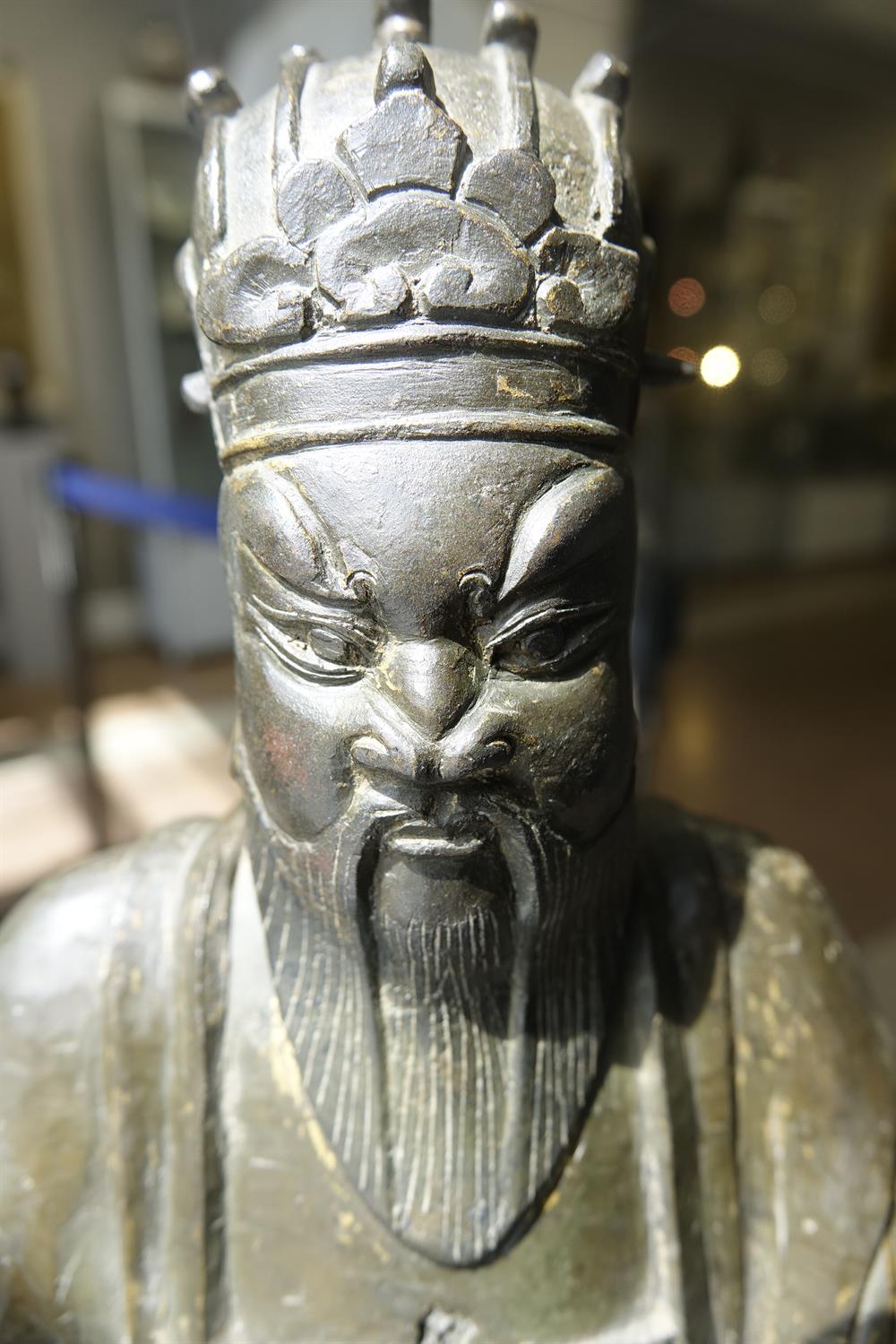 A LARGE PARCEL GILT LACQUERED BRONZE FIGURE OF A SEATED DAOIST GOD China, Ming Dynasty, - Image 17 of 17