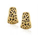 A PAIR OF GOLD EARCLIPS, each brushed and polished gold earring with openwork patterns decorated