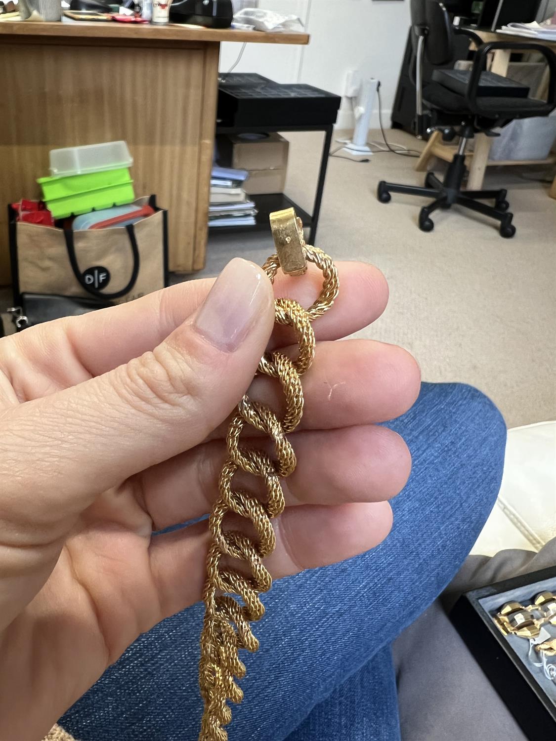 A GOLD BRACELET, CIRCA 1960 Composed of an integral woven-link bracelet, in 18K gold, - Image 7 of 7