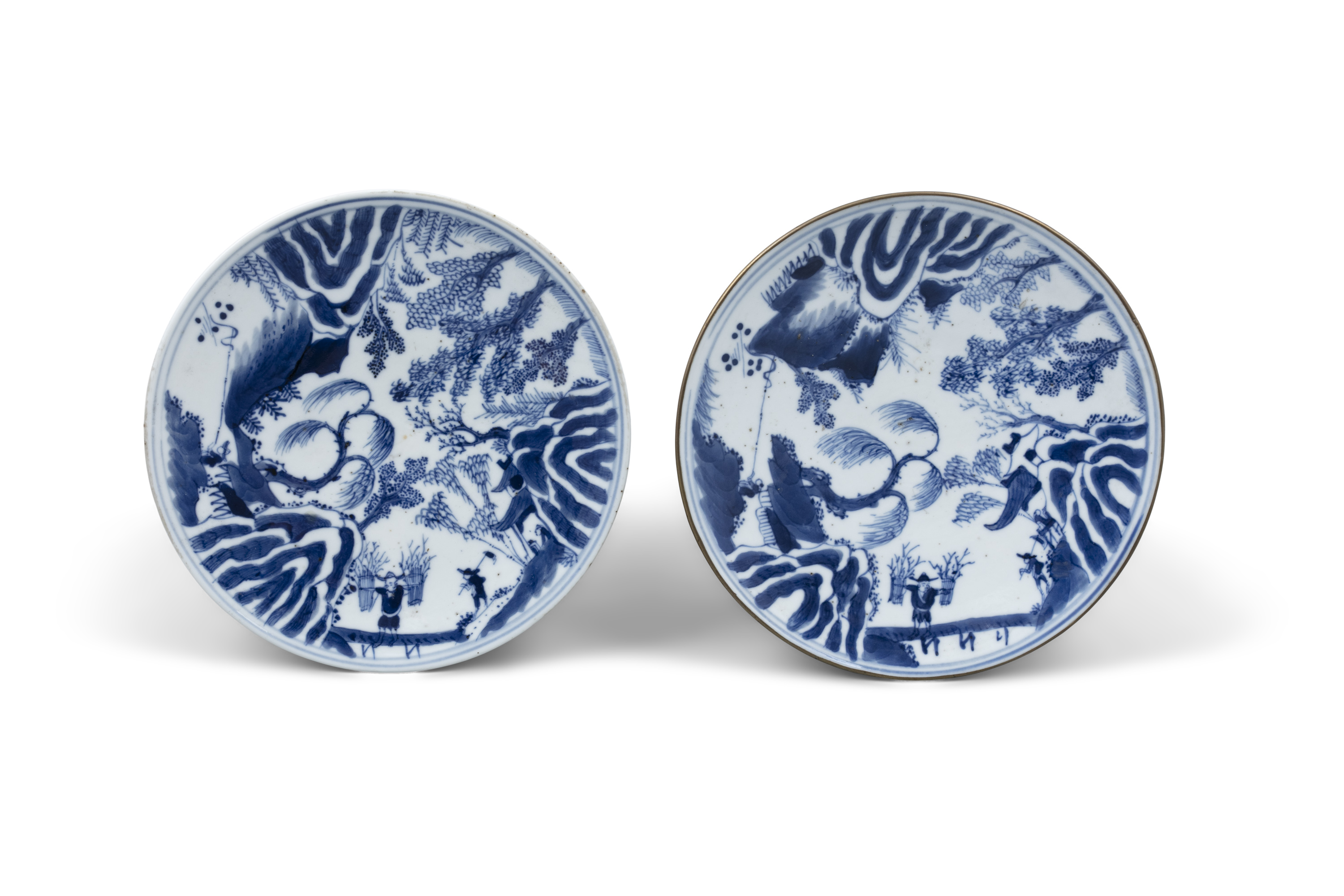 A PAIR OF BLUE AND WHITE ‘DAOIST IMMORTALS’ PORCELAIN DISH WARMERS WITH A SEAL MARK POSSIBLY - Image 4 of 10