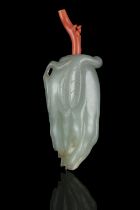 PROPERTIES FROM A FRENCH COLLECTOR OF JADE CARVINGS AND SNUFFBOTTLES A PALE CELADON JADE SNUFF
