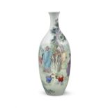 A LARGE FAMILLE ROSE PORCELAIN ‘DAOIST IMMORTALS’ SLENDER VASE MARK CÁNG JĪNG SHĀN FÁNG 藏经山房