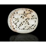 PROPERTIES FROM A FRENCH COLLECTOR OF JADE CARVINGS AND SNUFFBOTTLES A RETICULATED JADE ‘PEACH’