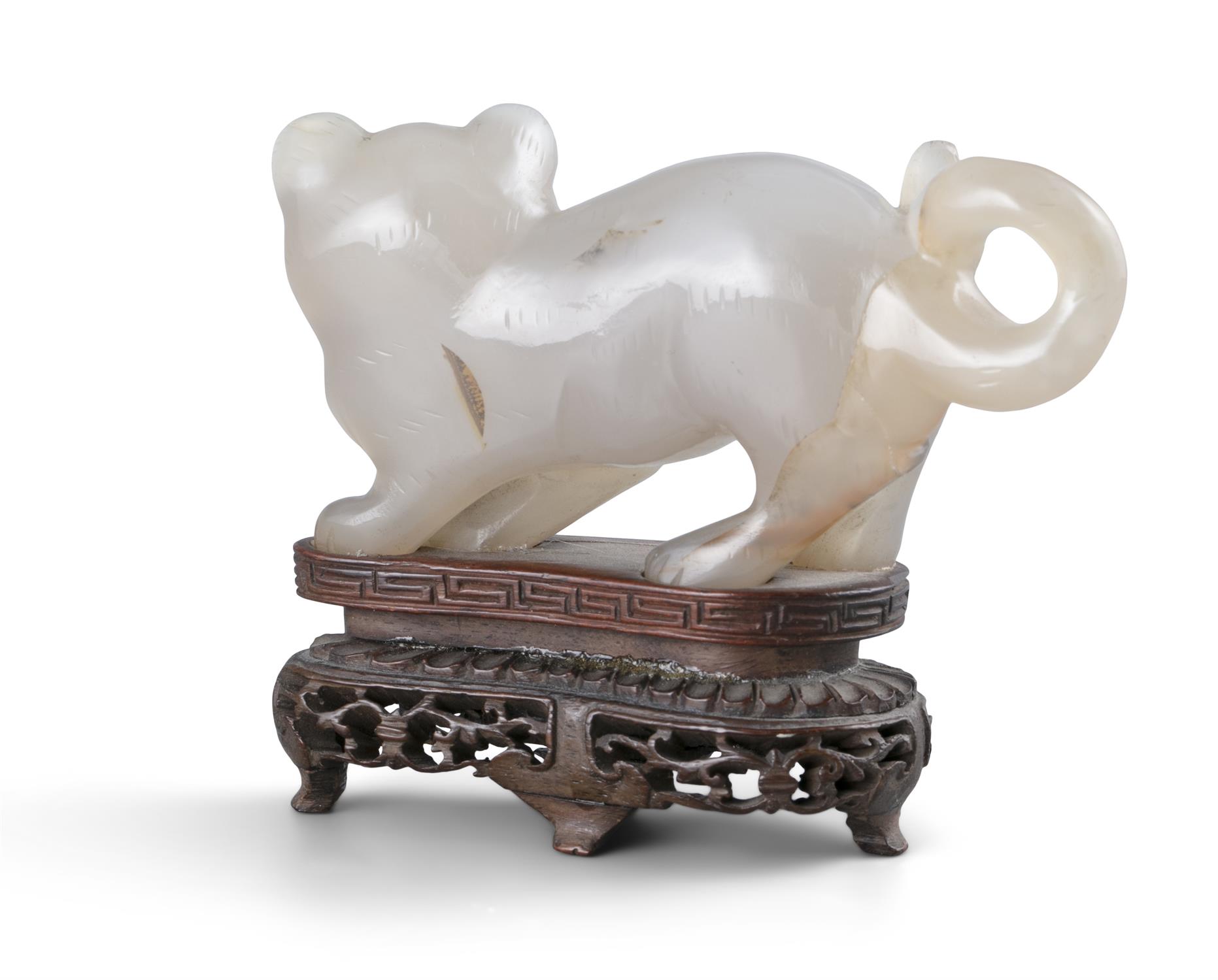 AN AGATE CARVING OF A CAT CHINA, POSSIBLY LATE QING DYNASTY The lovely animal is depicted standing - Image 14 of 15