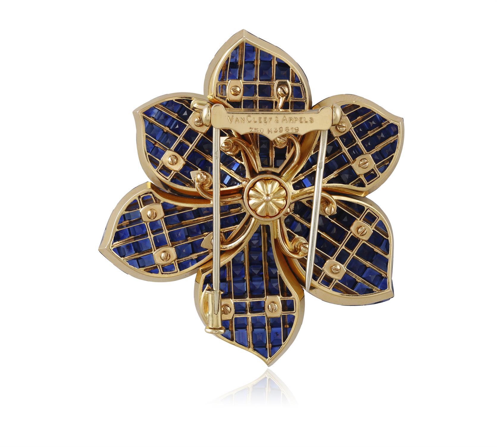 A RARE & COLLECTIBLE MYSTERY-SET SAPPHIRE AND DIAMOND FLOWER BROOCH, BY VAN CLEEF & ARPELS The - Image 3 of 14