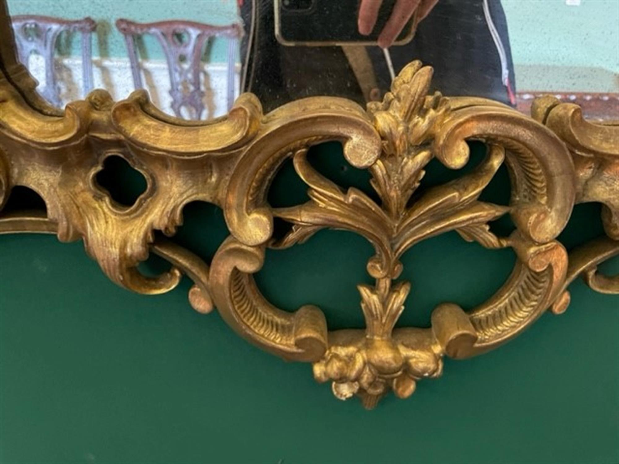 A PAIR OF GEORGE III STYLE GILTWOOD WALL MIRRORS IN CHINESE CHIPPENDALE MANNER, the well carved - Bild 16 aus 16