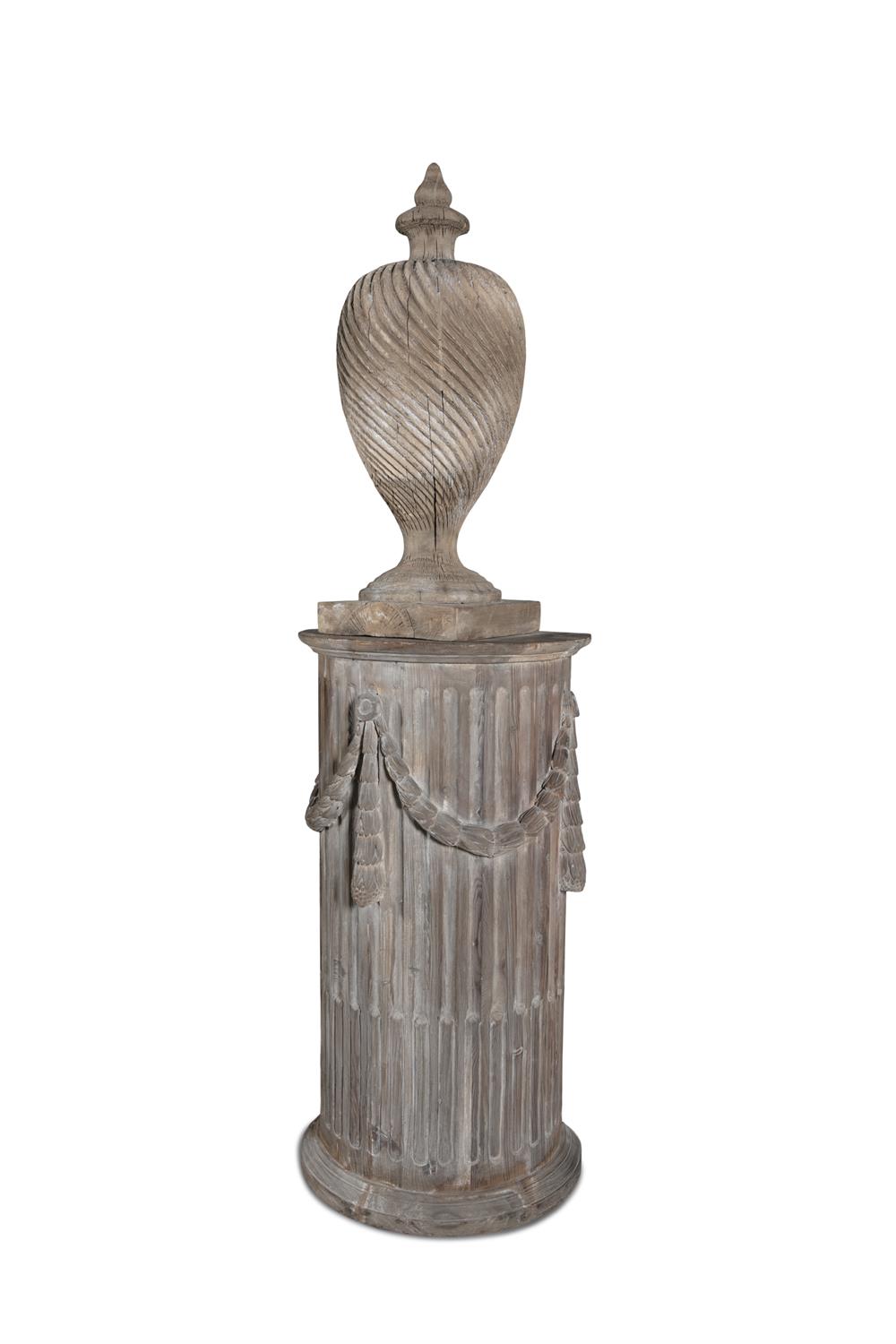 A 19TH CENTURY CARVED PINE PEDESTAL, of demi-lune shape, with stop-fluting and classical swags, - Bild 3 aus 11