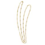 AN EARLY 20TH CENTURY GOLD CHAIN NECKLACE, the fancy-link long chain in 18K gold,