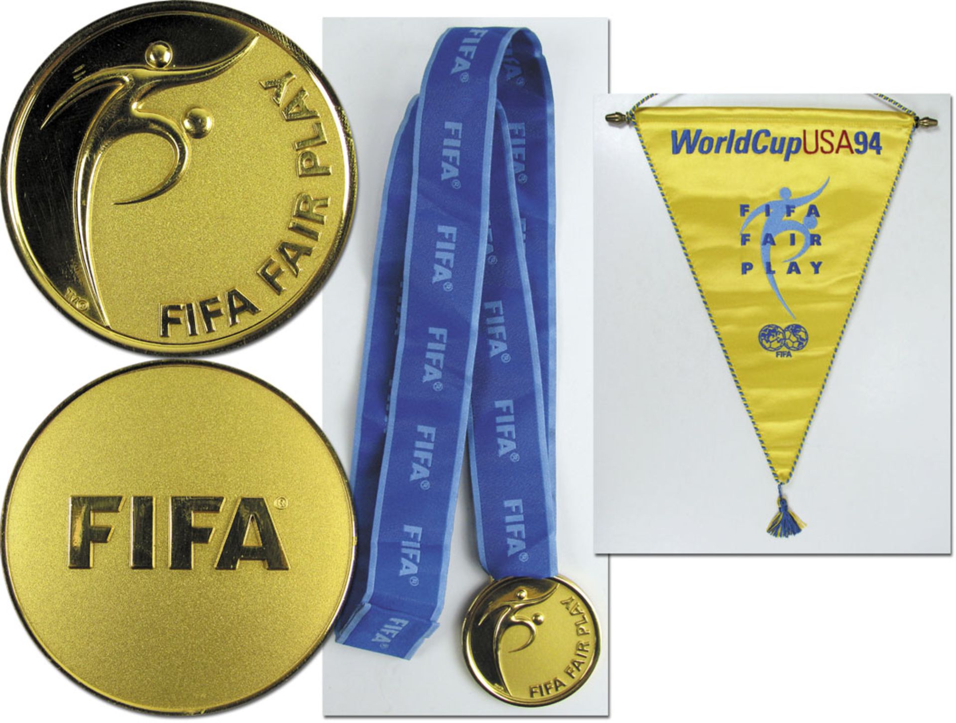 World Cup 1994 FIFA Fair Play medal + Pennant - Original "FIFA Fair Play" medal. Gilt bronze, 5 cm w
