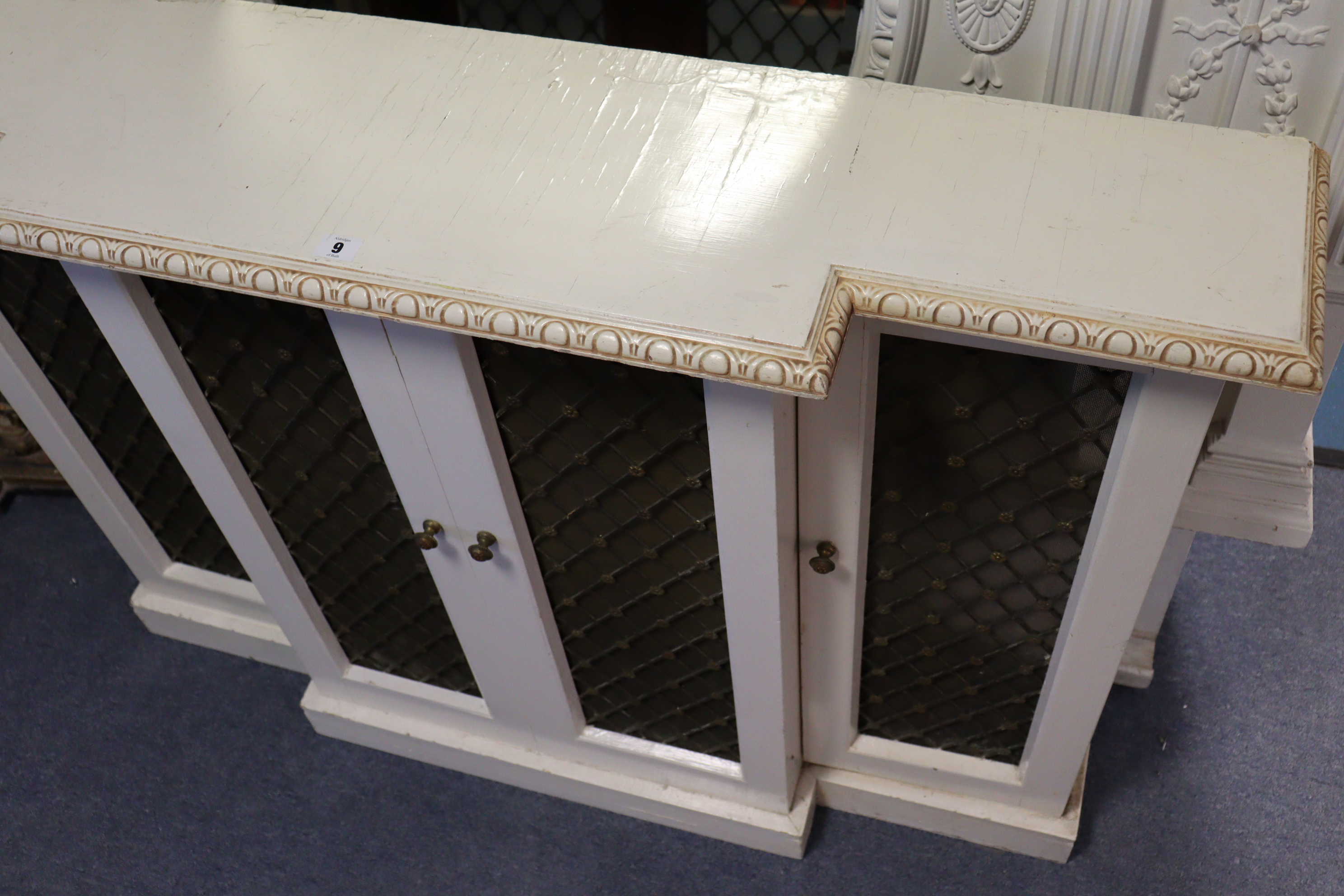 A white & cream painted wooden break-front radiator cover with moulded edge enclosed by two pairs of - Image 6 of 7