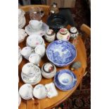 A Copeland’s blue & white “Spodes Italian” fruit bowl, 9¼” diameter; a ditto teacup & saucer; &