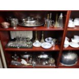 Various items of platedware & metalware.