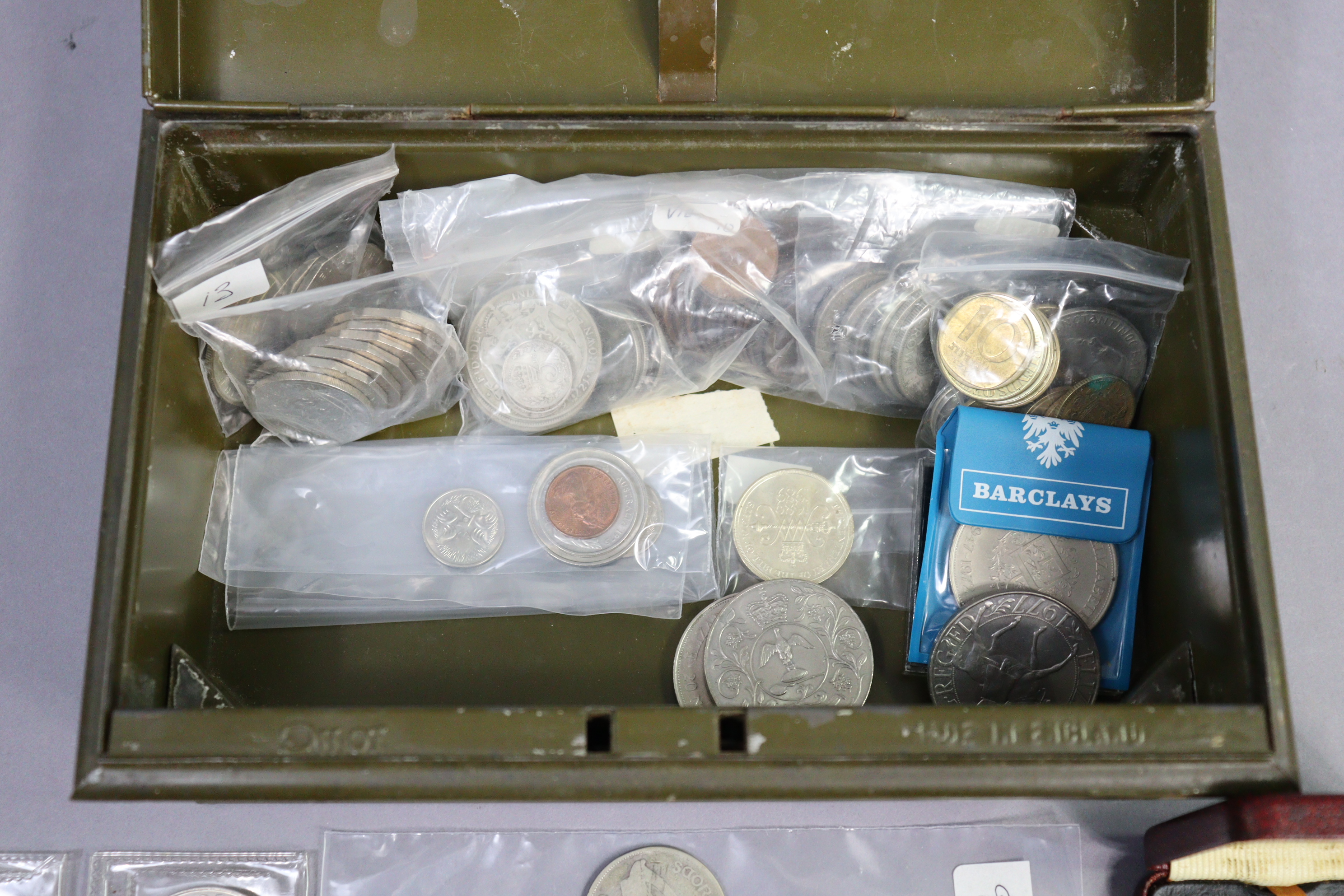 An Irish £10 note (1995-2002); various British coins & commemorative crowns, foreign coins, etc. - Image 5 of 5