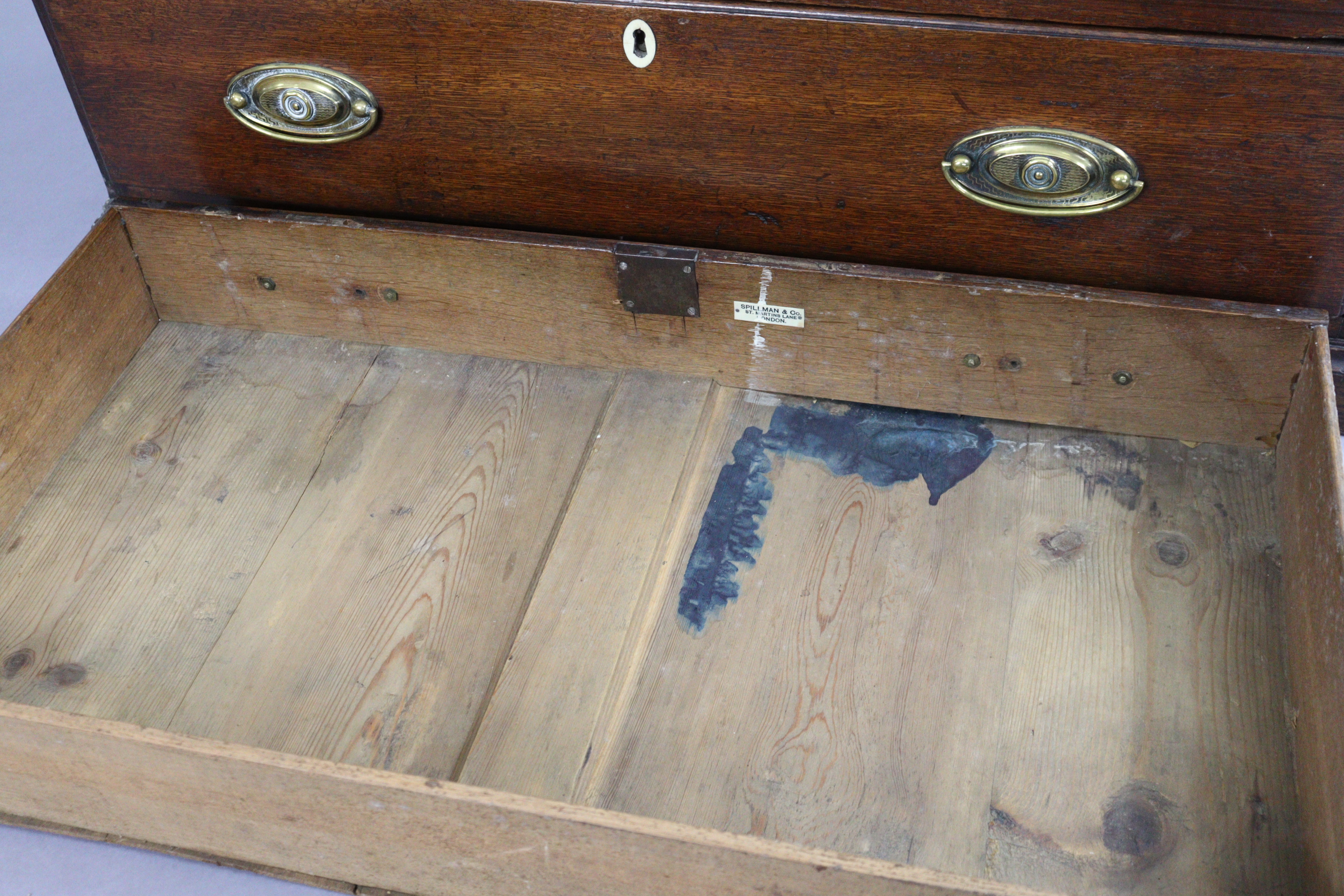 A Georgian mahogany bureau, with fitted interior enclosed by sloping fall-front above four long - Image 3 of 5