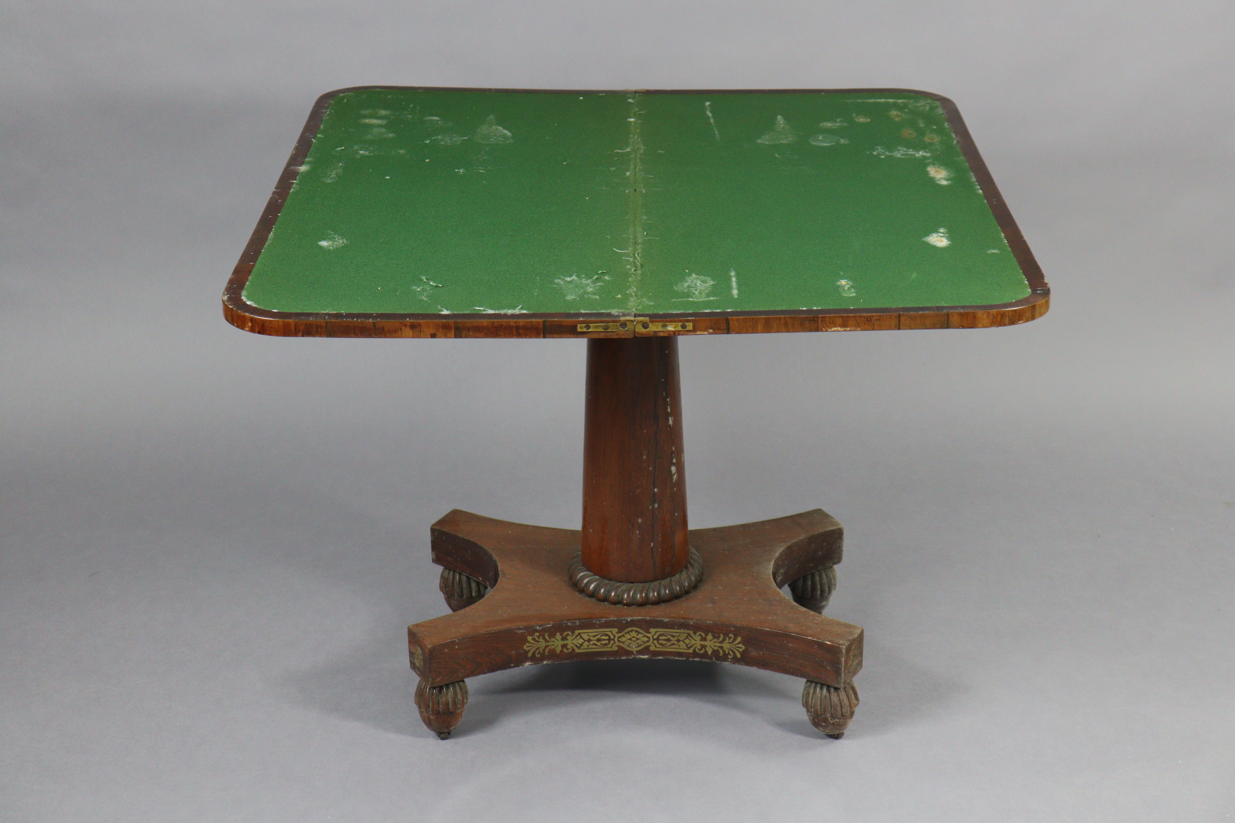 An early 19th century brass-inlaid card table, with rounded corners to the rectangular top, inset gr - Image 5 of 5