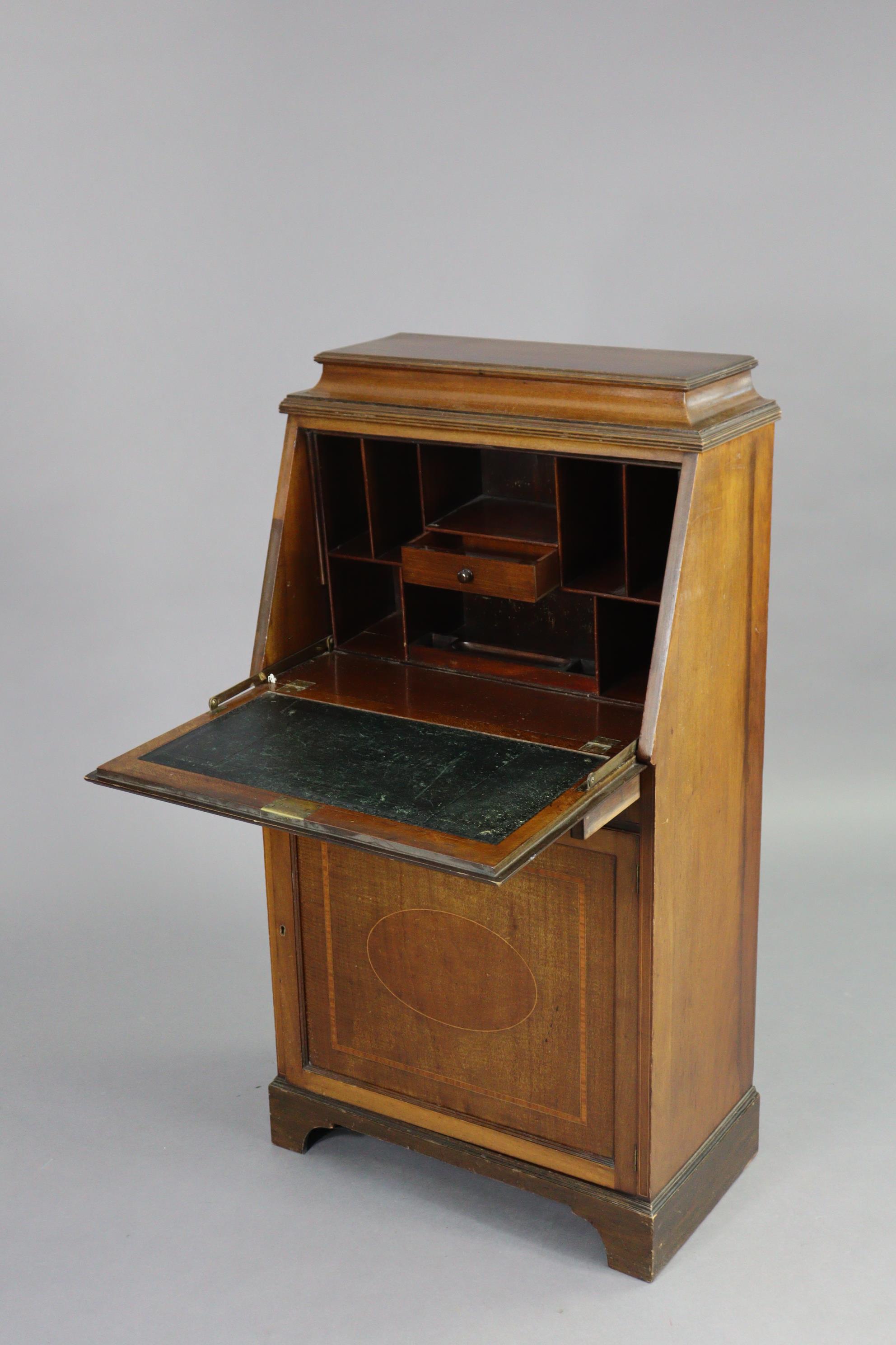 An Edwardian inlaid-mahogany narrow bureau having a fitted interior enclosed by a fall-front with - Image 2 of 3