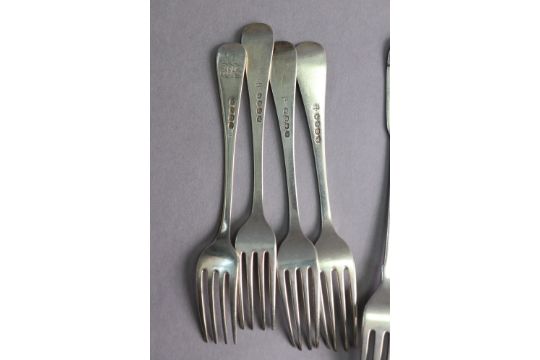 A George III silver Old English table fork; seven ditto dessert forks (George III & later); & four - Image 6 of 8