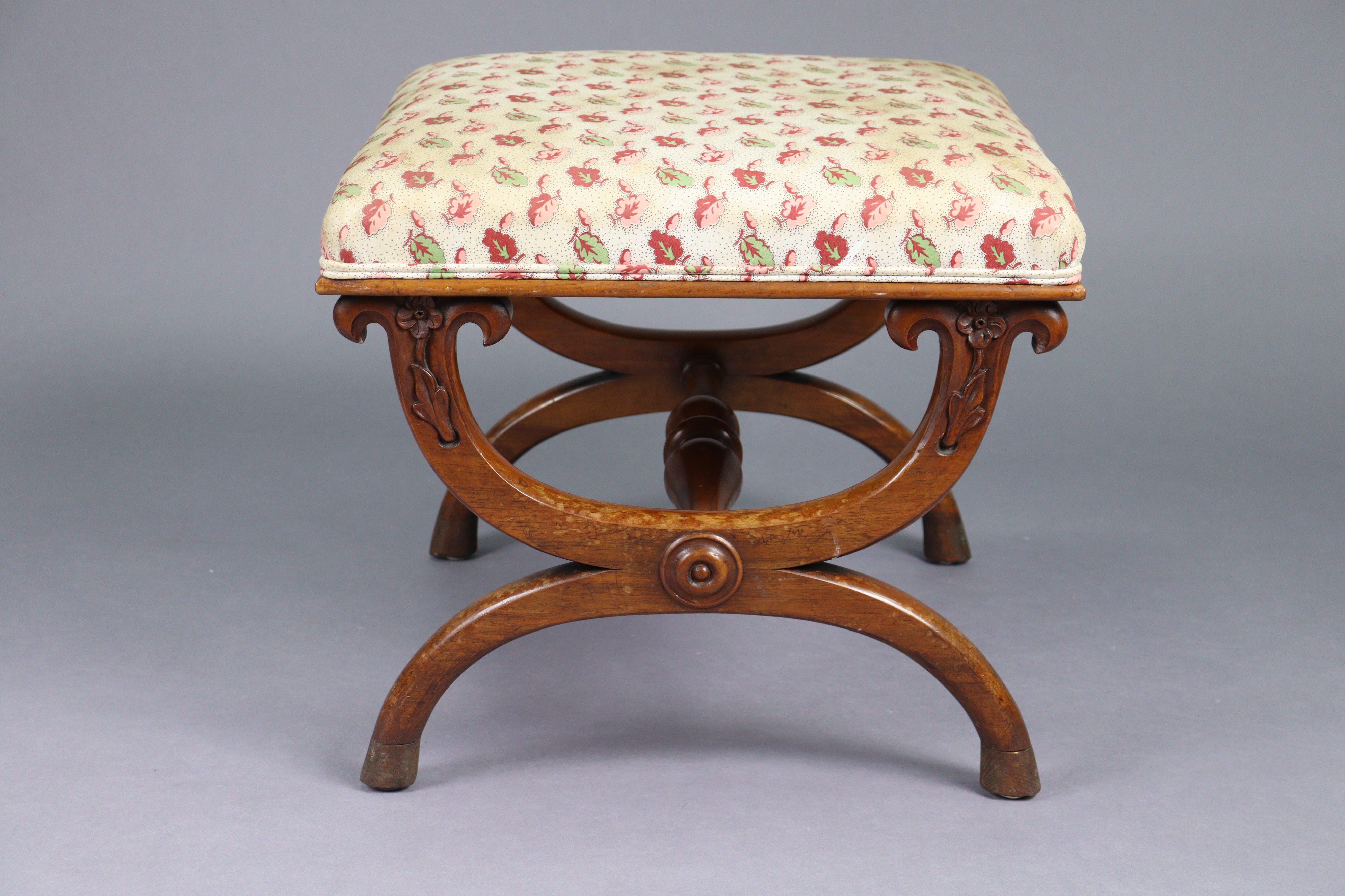 An early 19th century mahogany stool with padded rectangular seat upholstered cream leaf & - Image 3 of 4