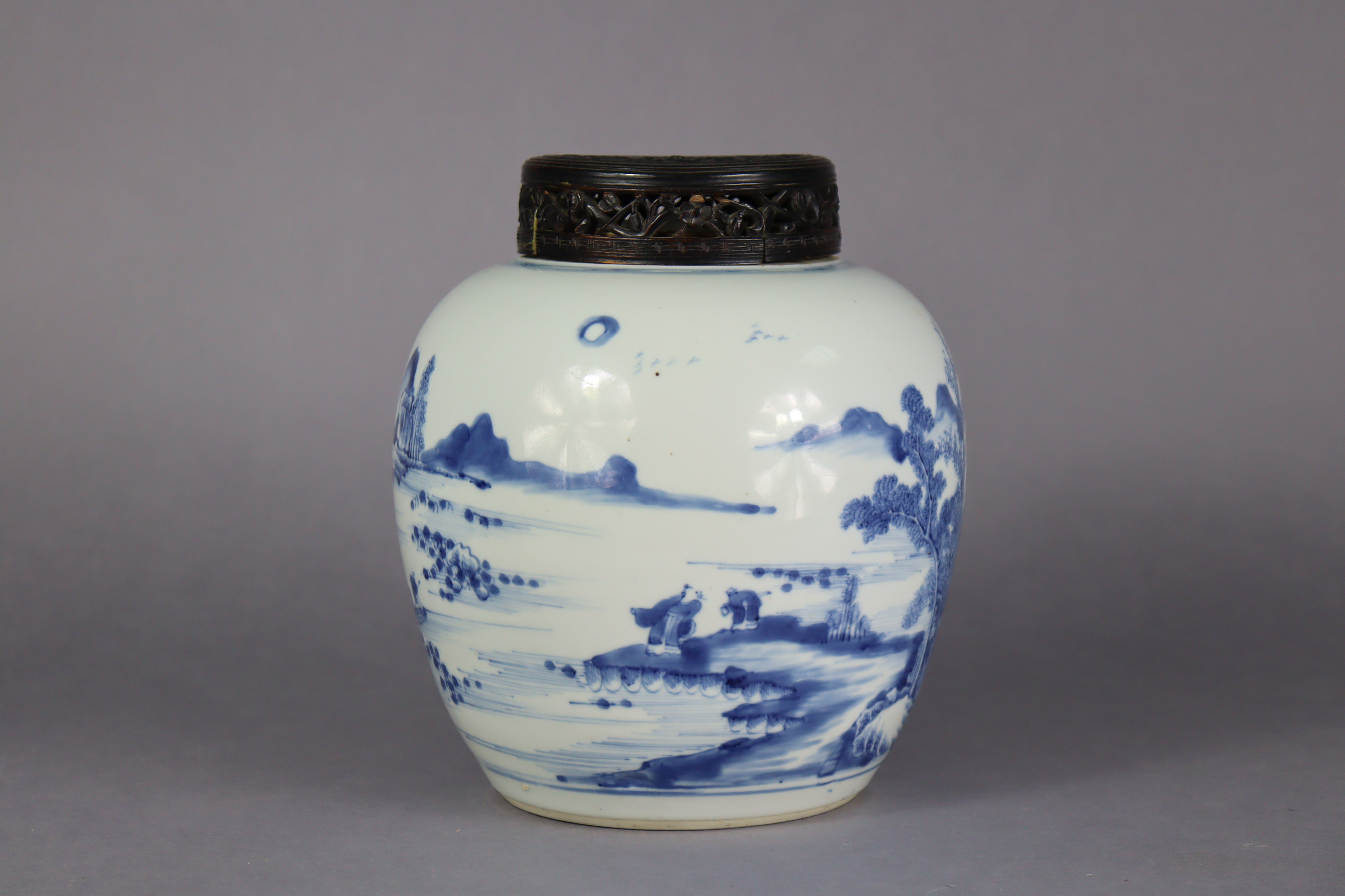 An 18th century Chinese blue & white porcelain ginger jar painted with a continuous landscape, & - Bild 3 aus 15