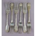 Six George IV silver Fiddle, Thread & Shell pattern table forks, London 1828 by T. Cox Savory (19.