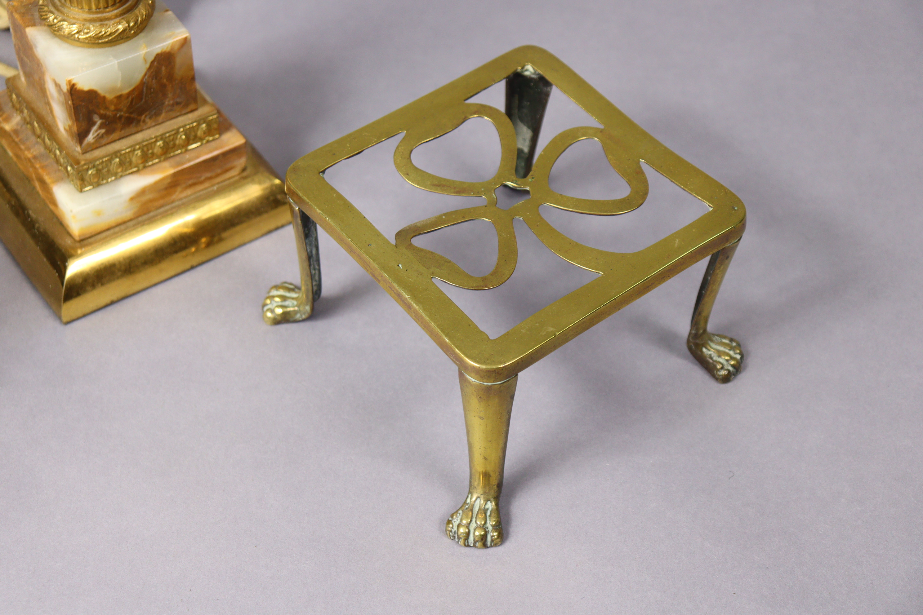 A brass and onyx Corinthian-style table lamp base, 20” high, two brass trivets, etc. - Image 7 of 7