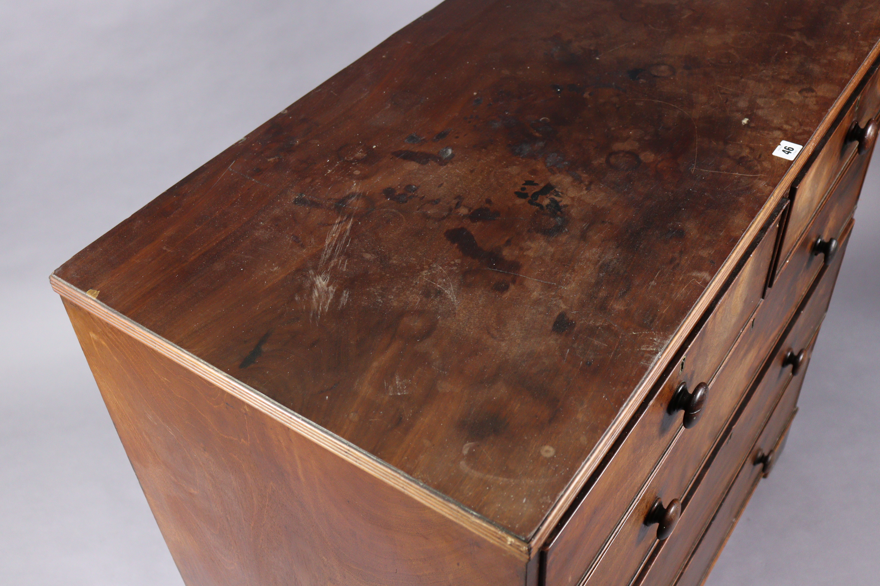 A 19th century mahogany chest fitted two short & three long graduated drawers with tuned knob - Image 5 of 7