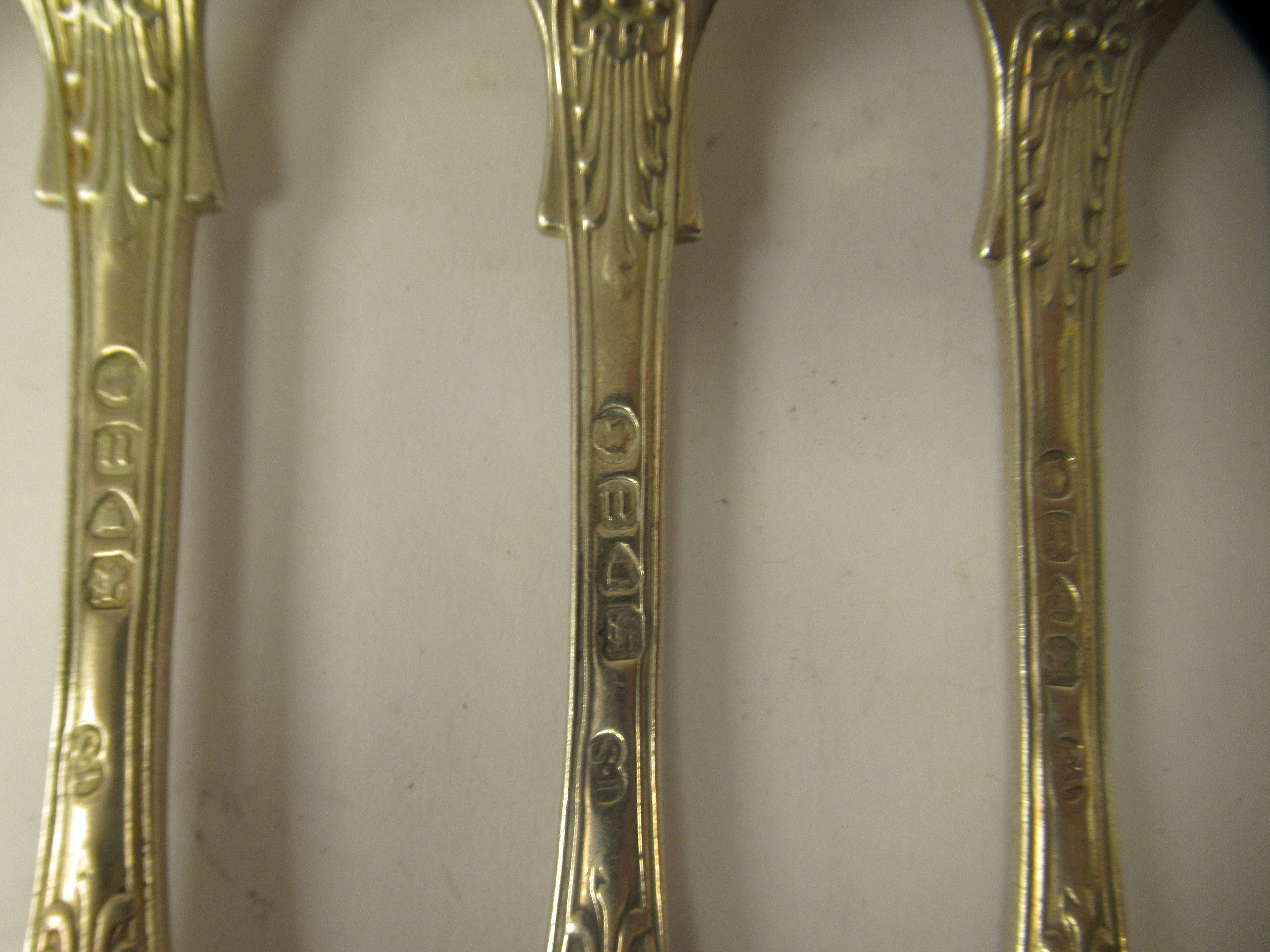 A set of six silver Queens pattern table forks  mixed London marks - Image 2 of 2