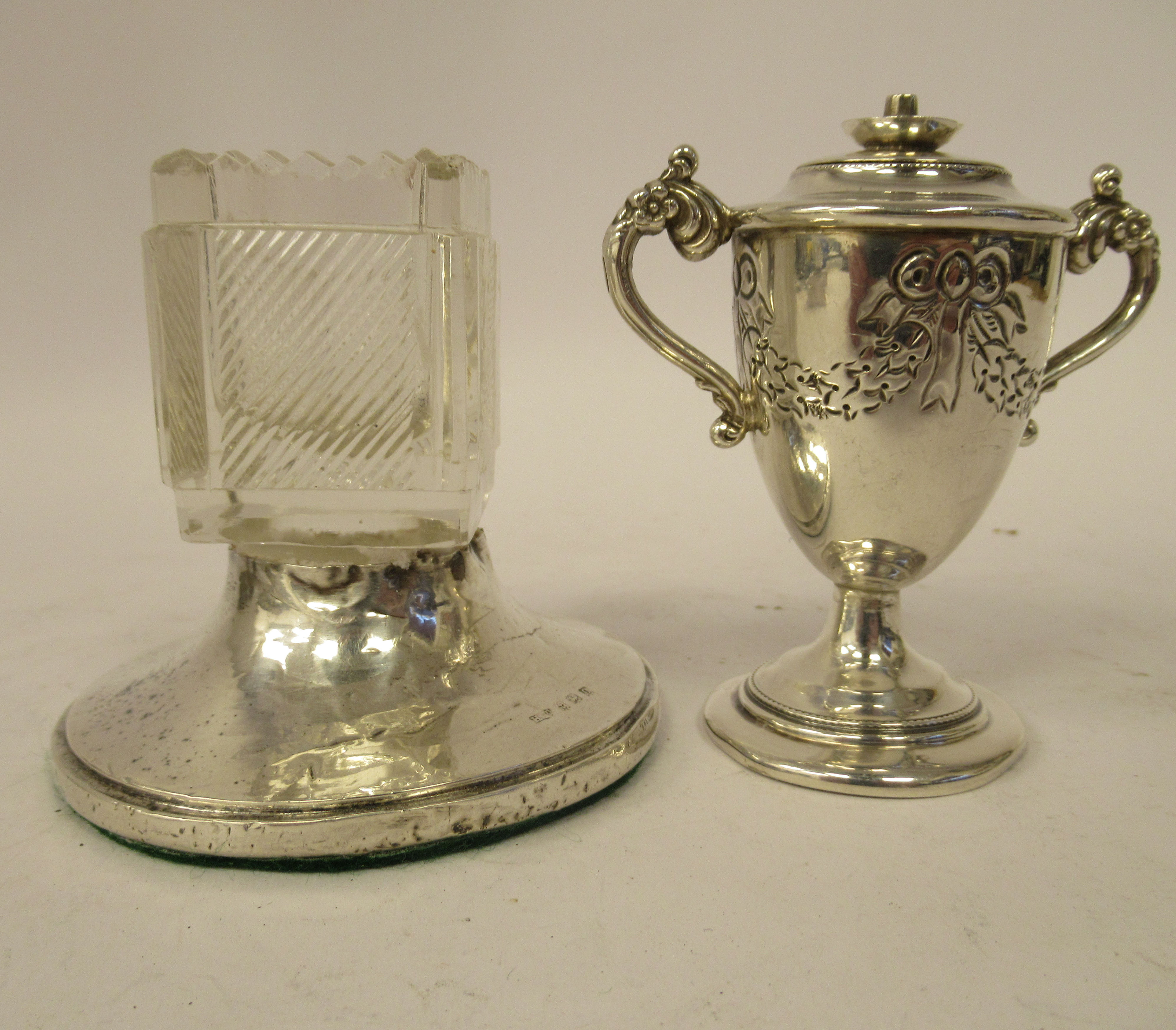 A cut glass open box vase design vesta holder, on a loaded silver base; another of miniature bowl - Image 5 of 5