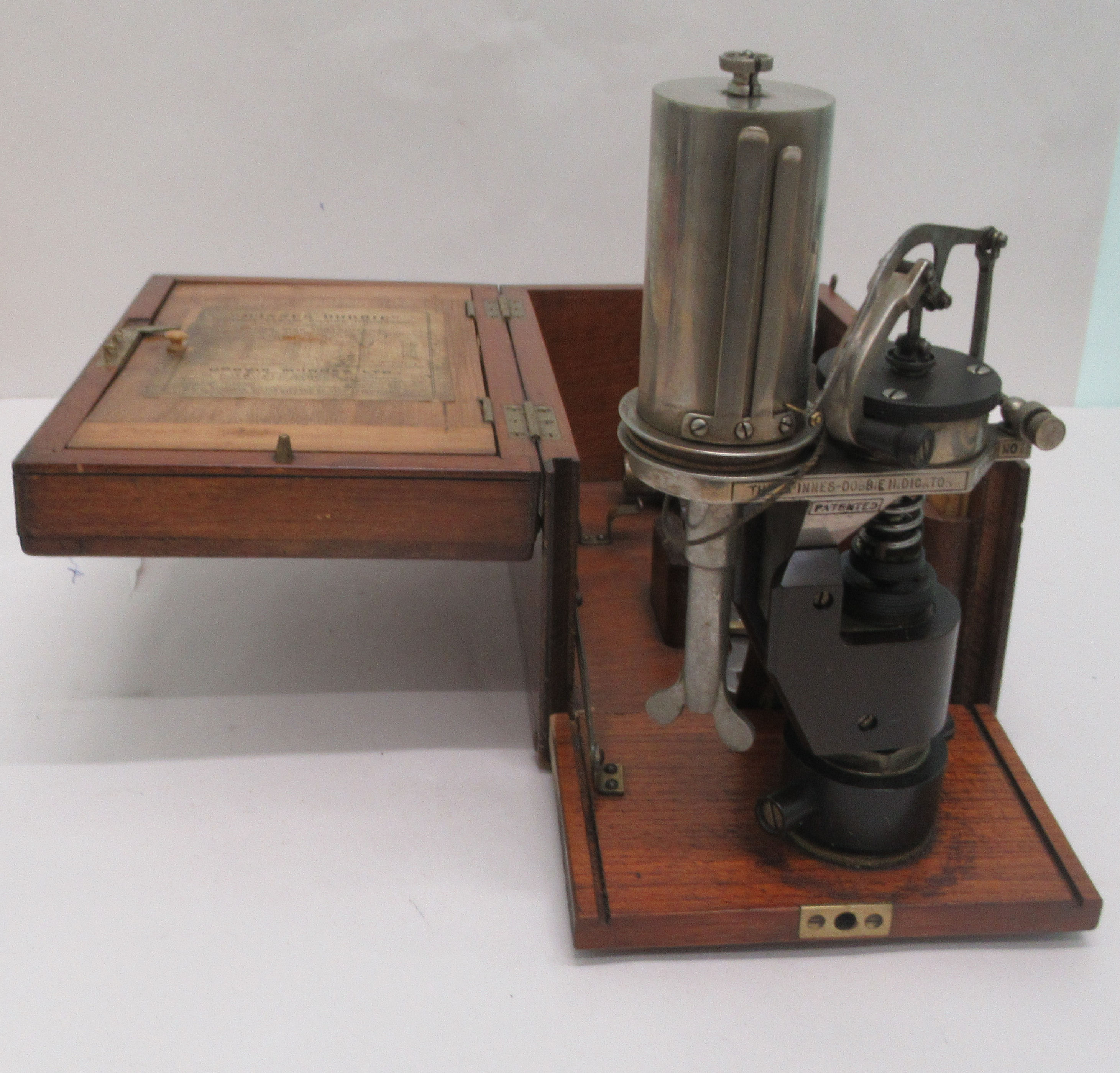 The McInnes-Dobbie patent steam engine indicator, in a mahogany carrying case - Image 5 of 7