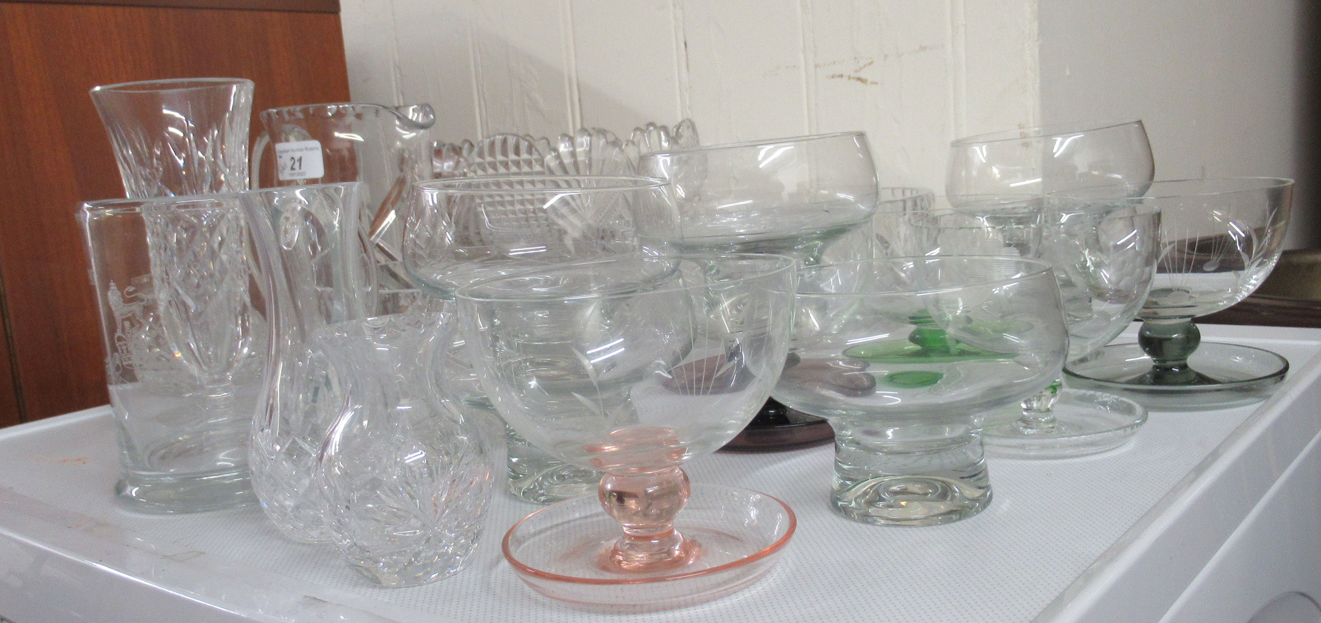 Domestic glassware: to include fruit bowls  largest 18"dia - Image 3 of 4