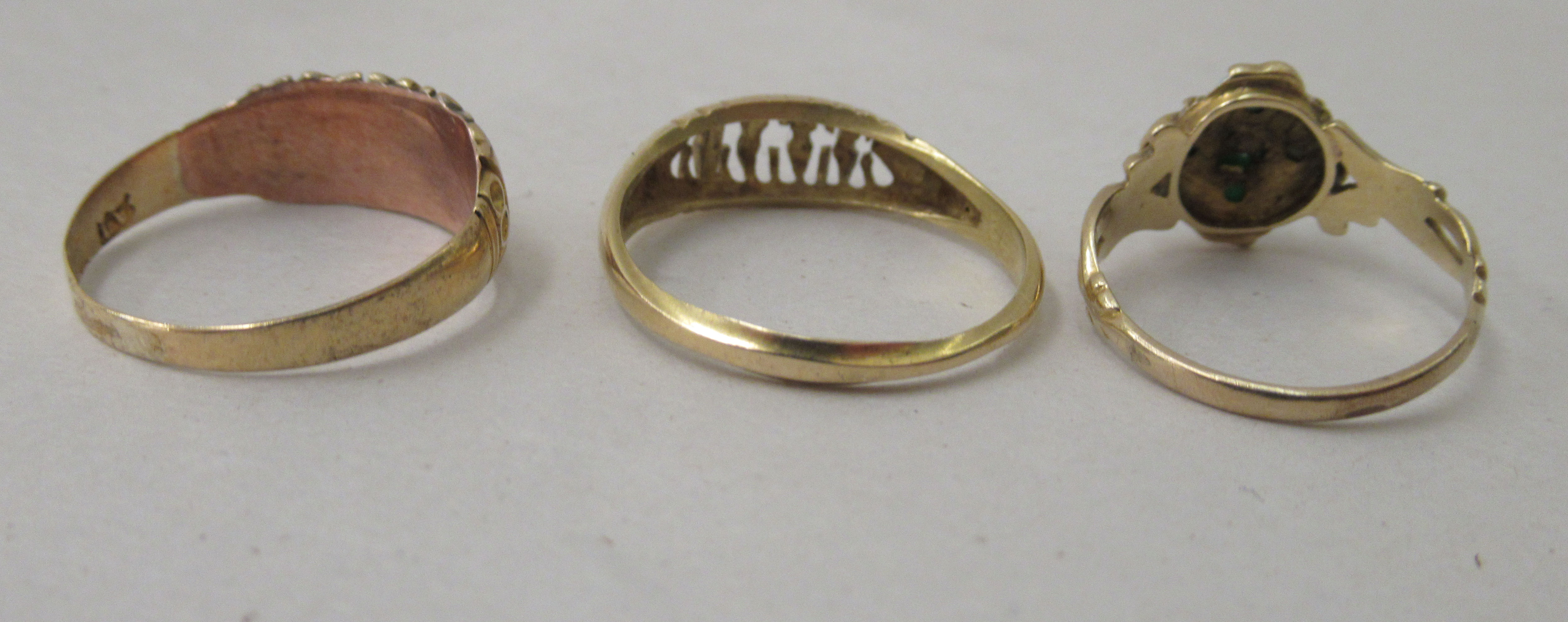 Three gold coloured rings, one set with turquoise beads - Image 2 of 2