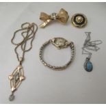 Yellow metal and other items of personal ornament: to include a 9ct gold pendant