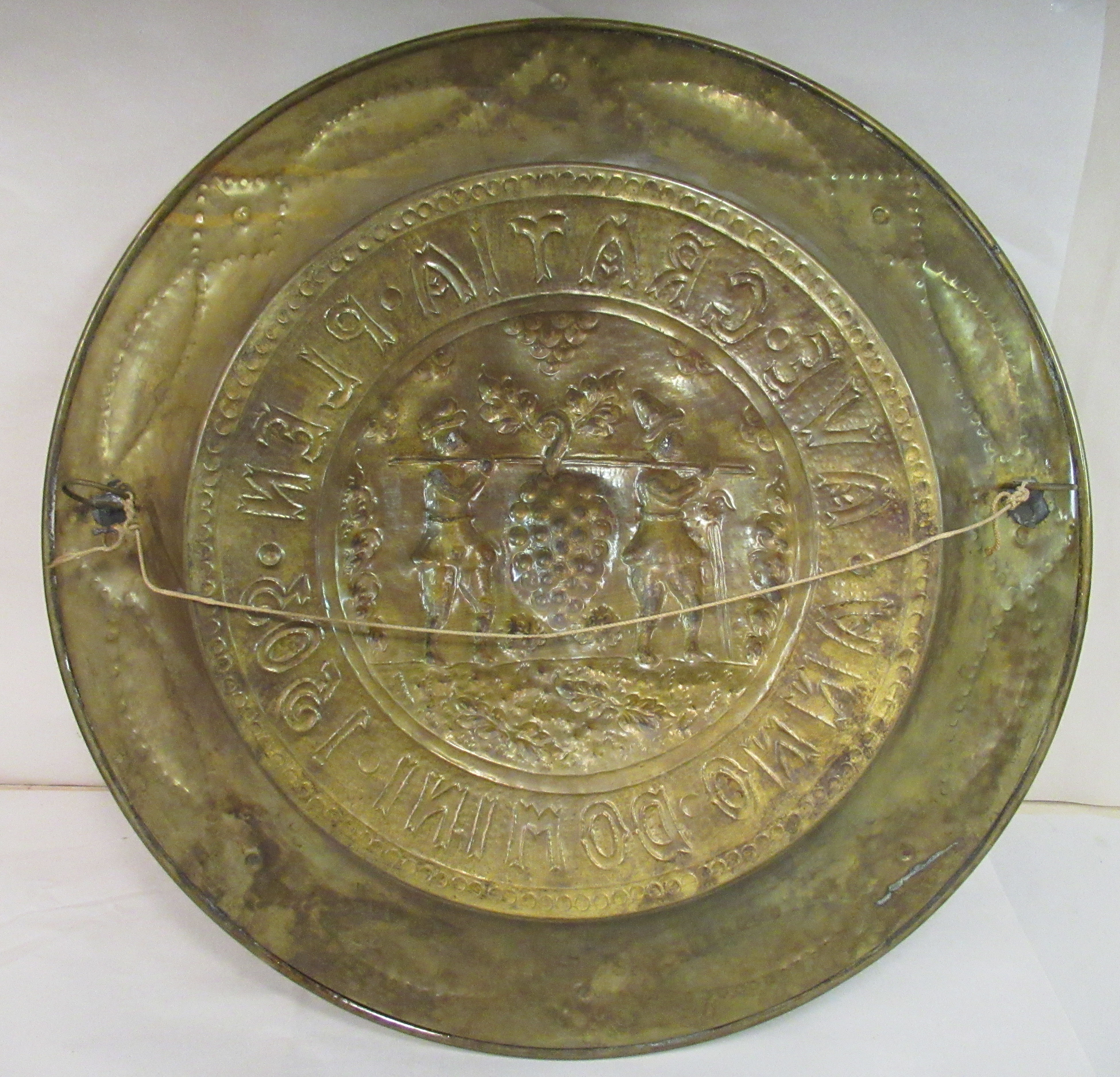 A modern reproduction of an early 16thC Dutch inspired charger, inscribed Ave Gratia Plen  20"dia - Image 2 of 2