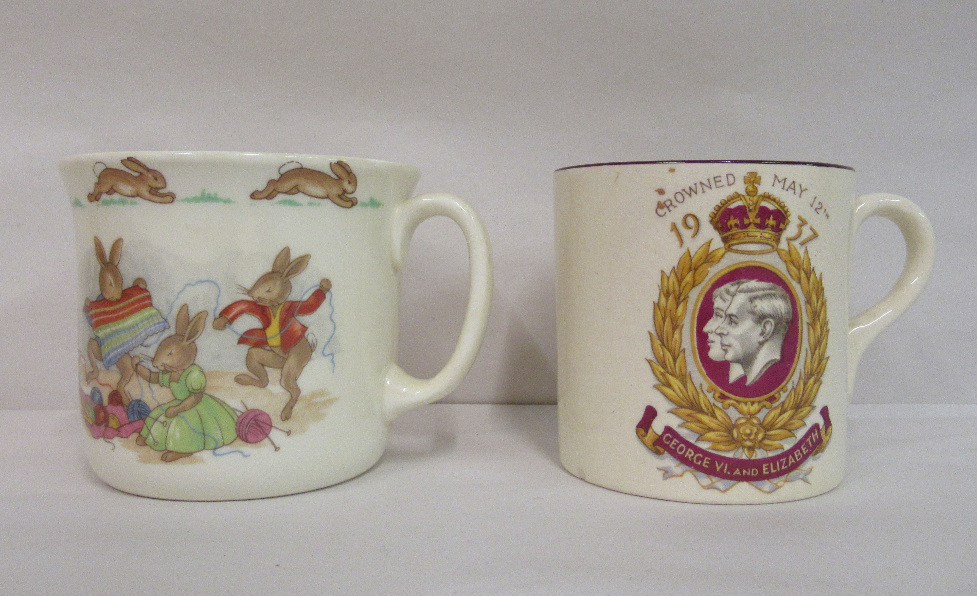 19thC and later decorative ceramics: to include a Royal Crown Derby china model, a cat  3.5"h with a - Image 5 of 5