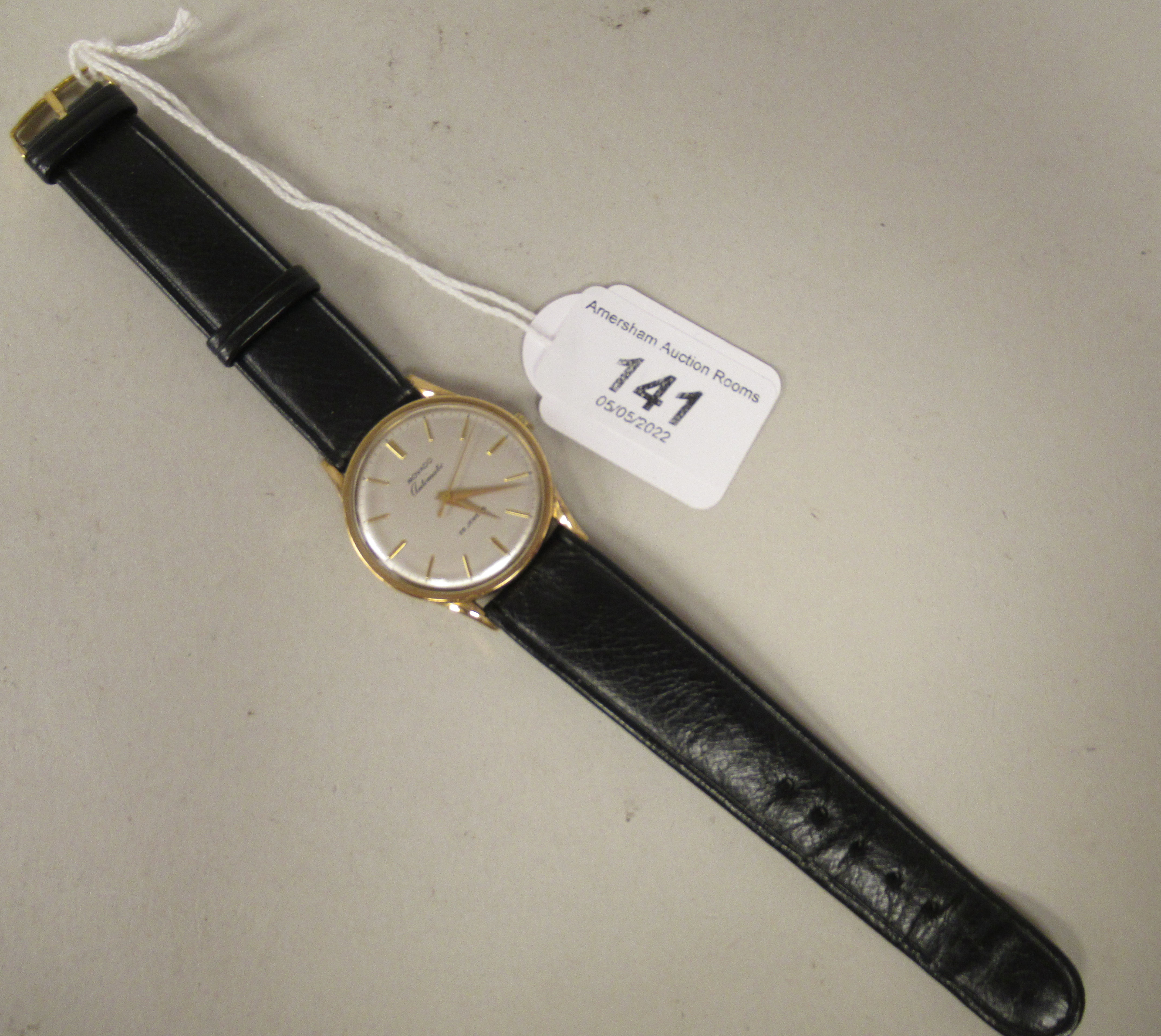 A Movado 9ct gold cased wristwatch, the 28 jewel automatic movement with sweeping seconds, faced - Image 3 of 3