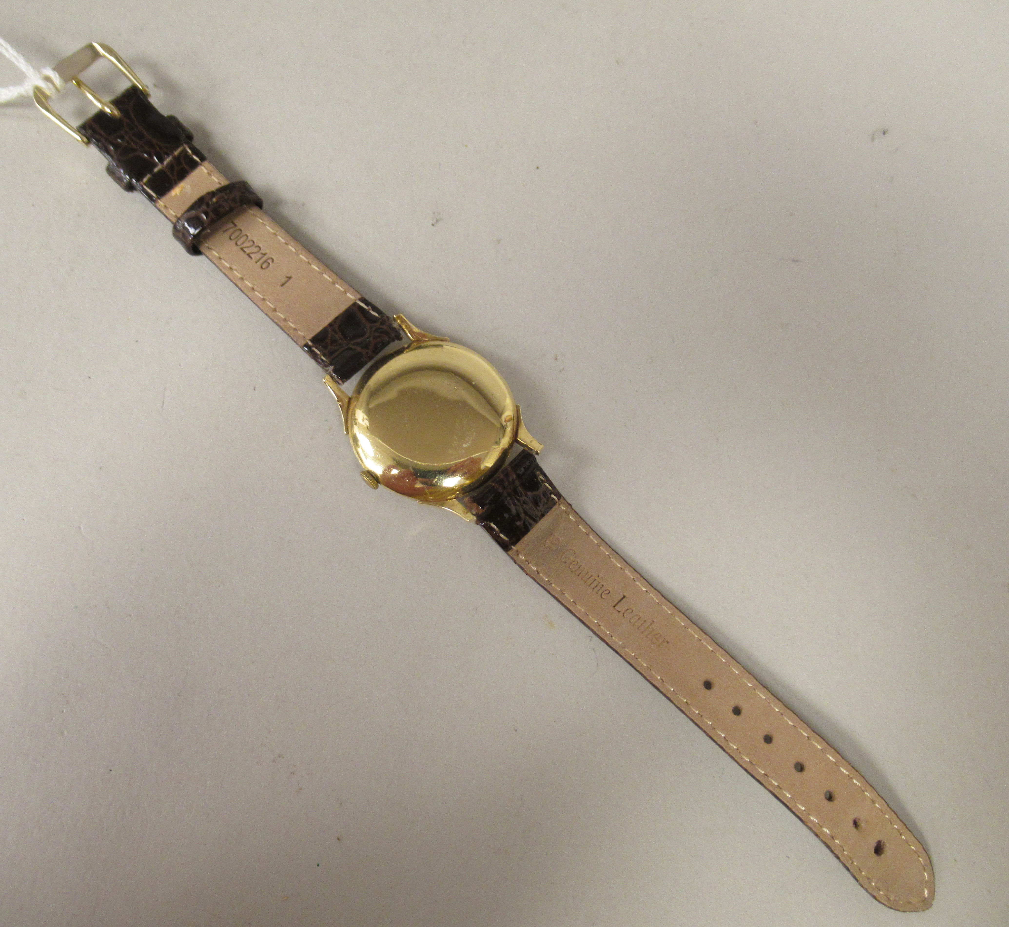 A 1950s Minerva Antichoc 18ct gold cased wristwatch, the 7 jewel movement with sweeping seconds, - Image 4 of 4